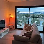 아파트 Prime Spanish Holidays - Essential Penthouse *
